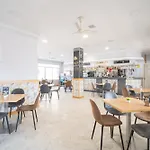 La Terraza Hotel 2*