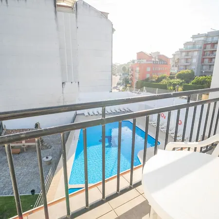 La Terraza 2* 산신소