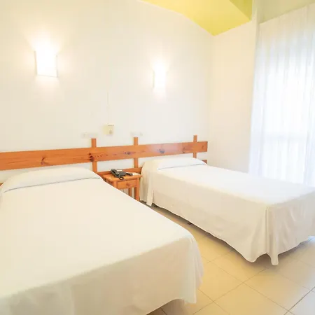 La Terraza Hotel 2*