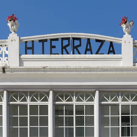 La Terraza ホテル 2*