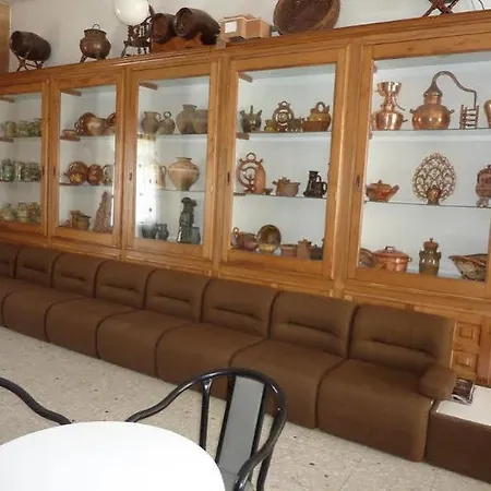 La Terraza ホテル 2*