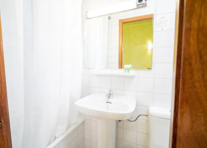 La Terraza Ξενοδοχείο 2*